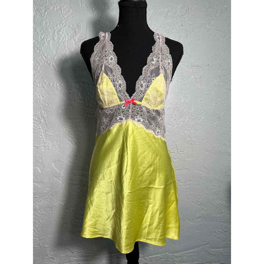 Victoria's Secret Satin Lace Slip Dress M Chartreuse Lime Y2K Lingerie Chemise